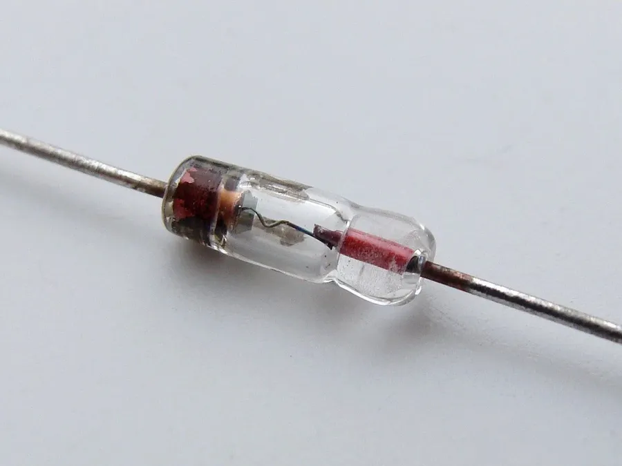 A collection of diodes with different casing types on a PCB