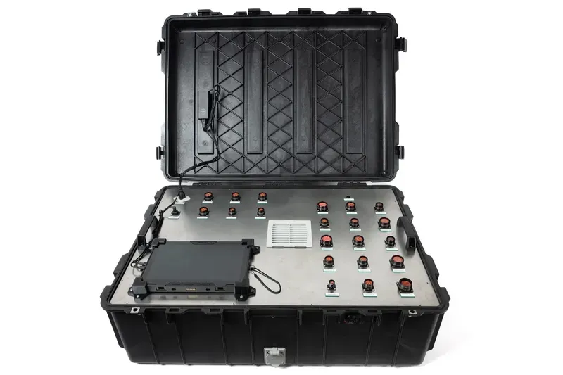 Power plane design in data acquisition systems