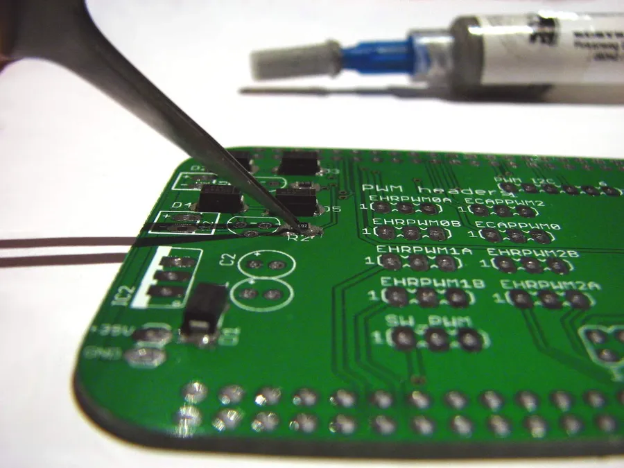 Different types of soldering techniques applied to PCB assembly.