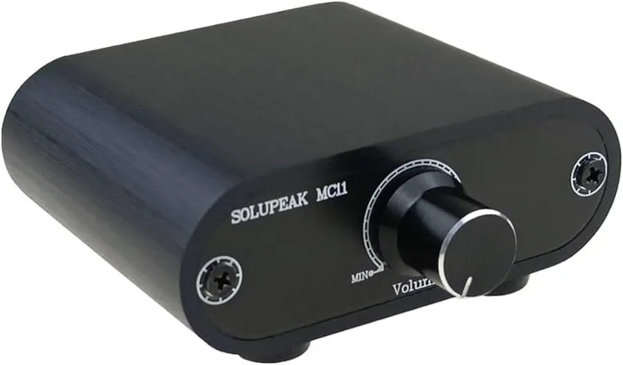 An audio mixing console using a digital potentiometer for volume control.