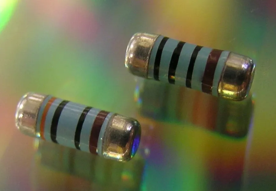 A MELF resistor soldered onto a printed circuit board.