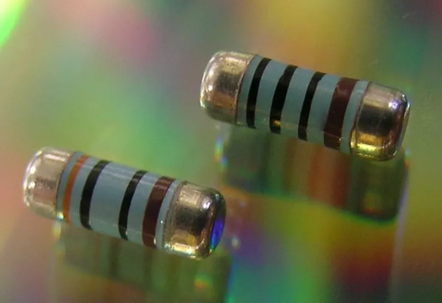 Manufacturing process of MELF resistors in a factory.